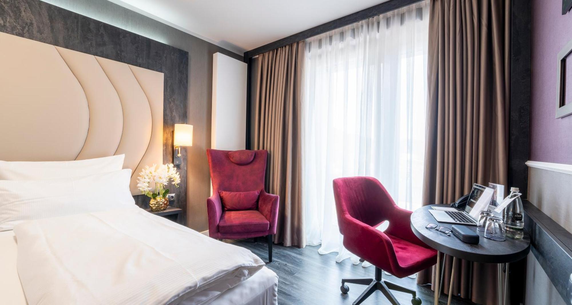 Hotel Plaza Premium Heidelberg Pokoj fotografie